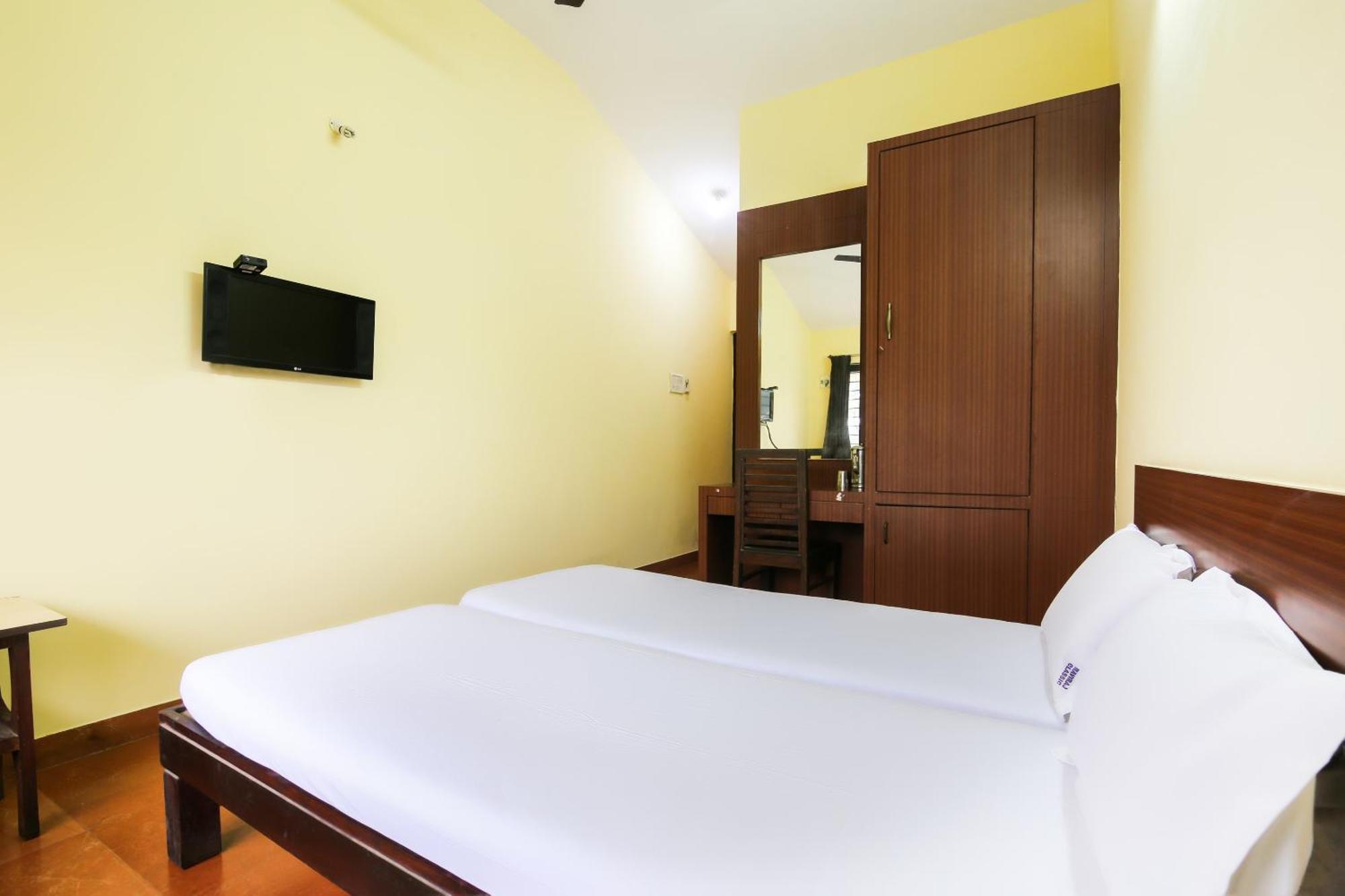 Hotel O Raviraj Classic Cana Ngoại thất bức ảnh