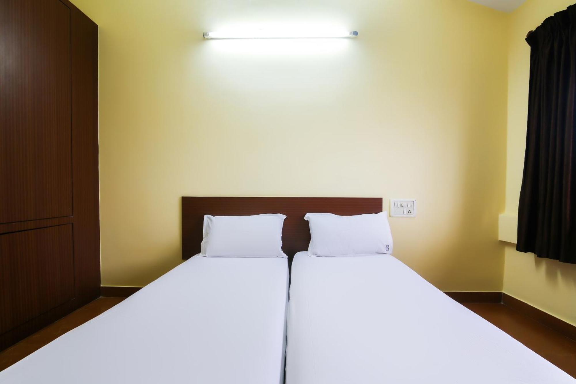 Hotel O Raviraj Classic Cana Ngoại thất bức ảnh