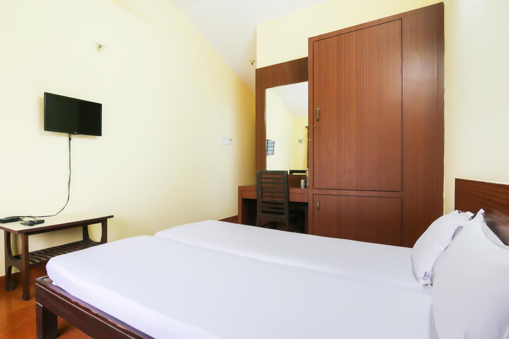 Hotel O Raviraj Classic Cana Ngoại thất bức ảnh